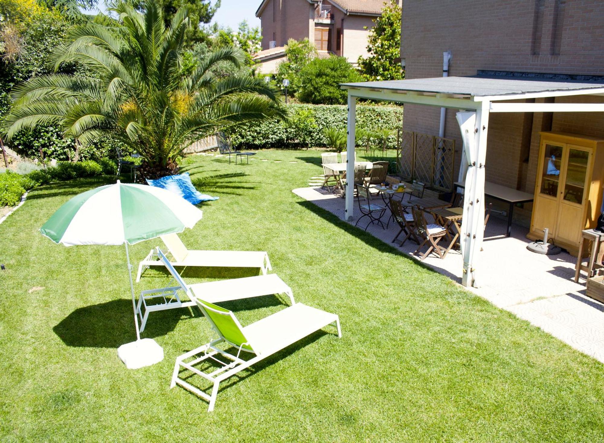 B&B Nature Colors Civitanova Marche Εξωτερικό φωτογραφία