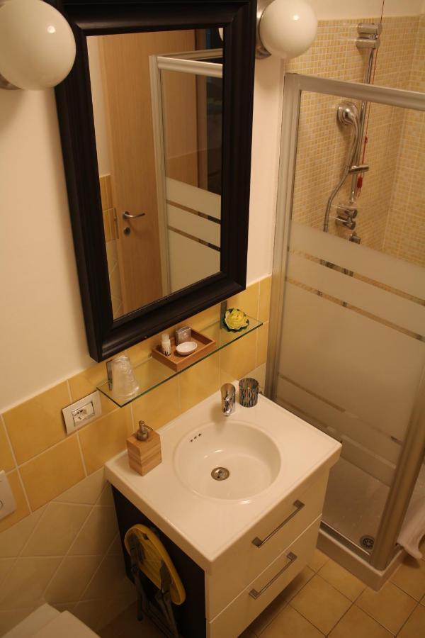 B&B Nature Colors Civitanova Marche Εξωτερικό φωτογραφία